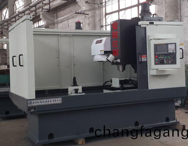 前軸(zhou)鎖銷孔專用加工